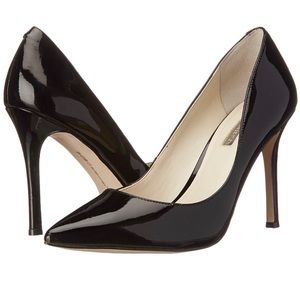 BCBGeneration Treasure Pumps Black Patent Sz 8.5